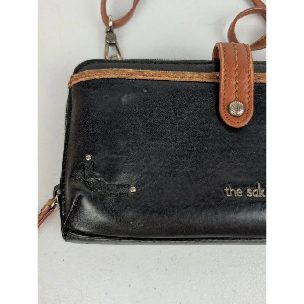 The Sak Iris Crossbody Black Leather Crossbody Wallet Wristlet Bag Brown